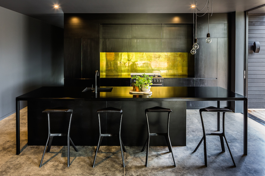 Black Modern Kitchen Design